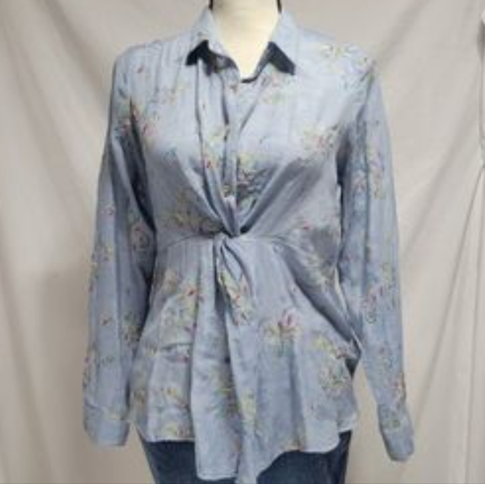 Hope springs embroidery long sleeve West front blouse